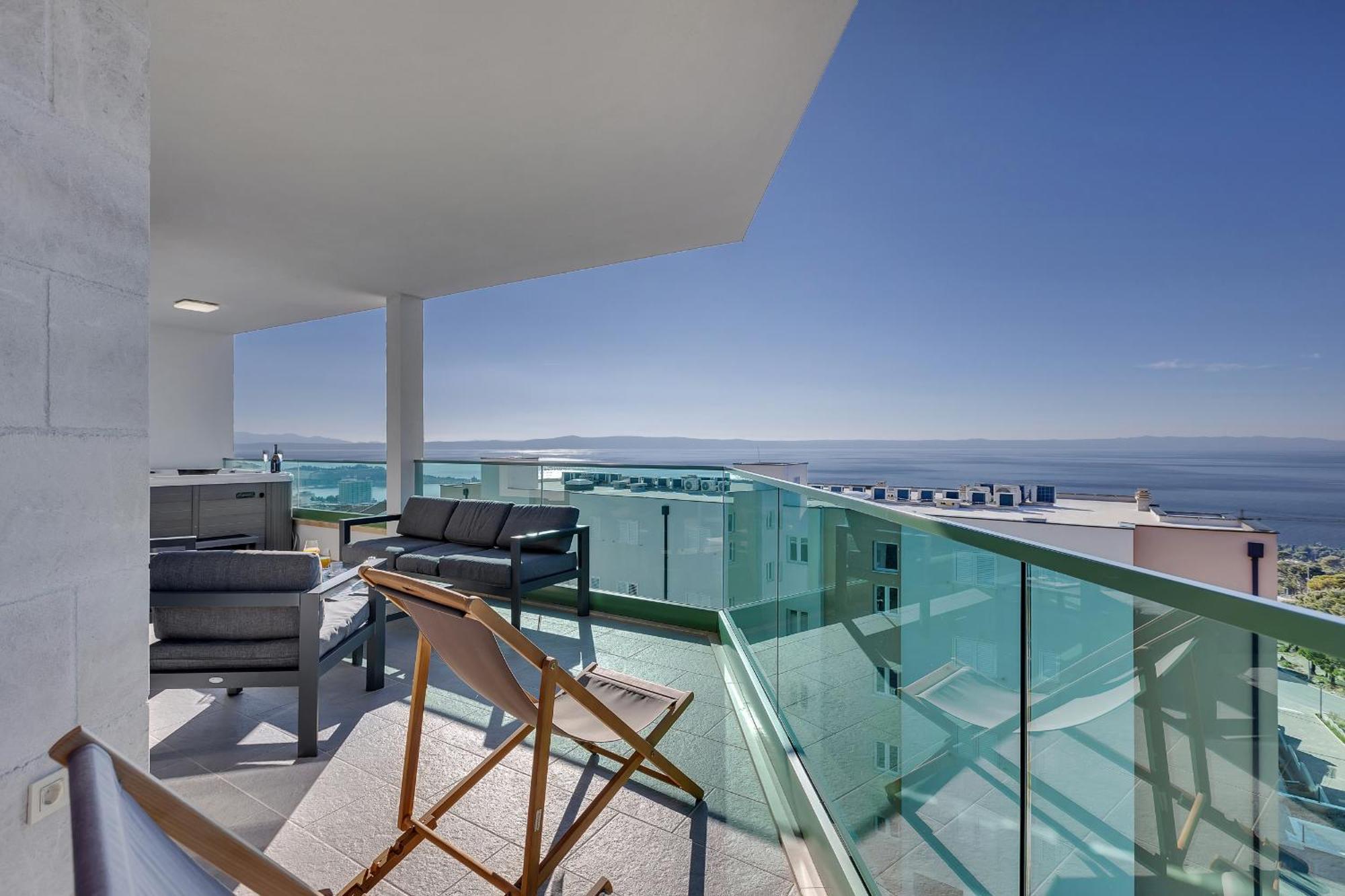 Апартаменти Exclusive Penthouse Big Blue With Private Jacuzzi Макарська Екстер'єр фото