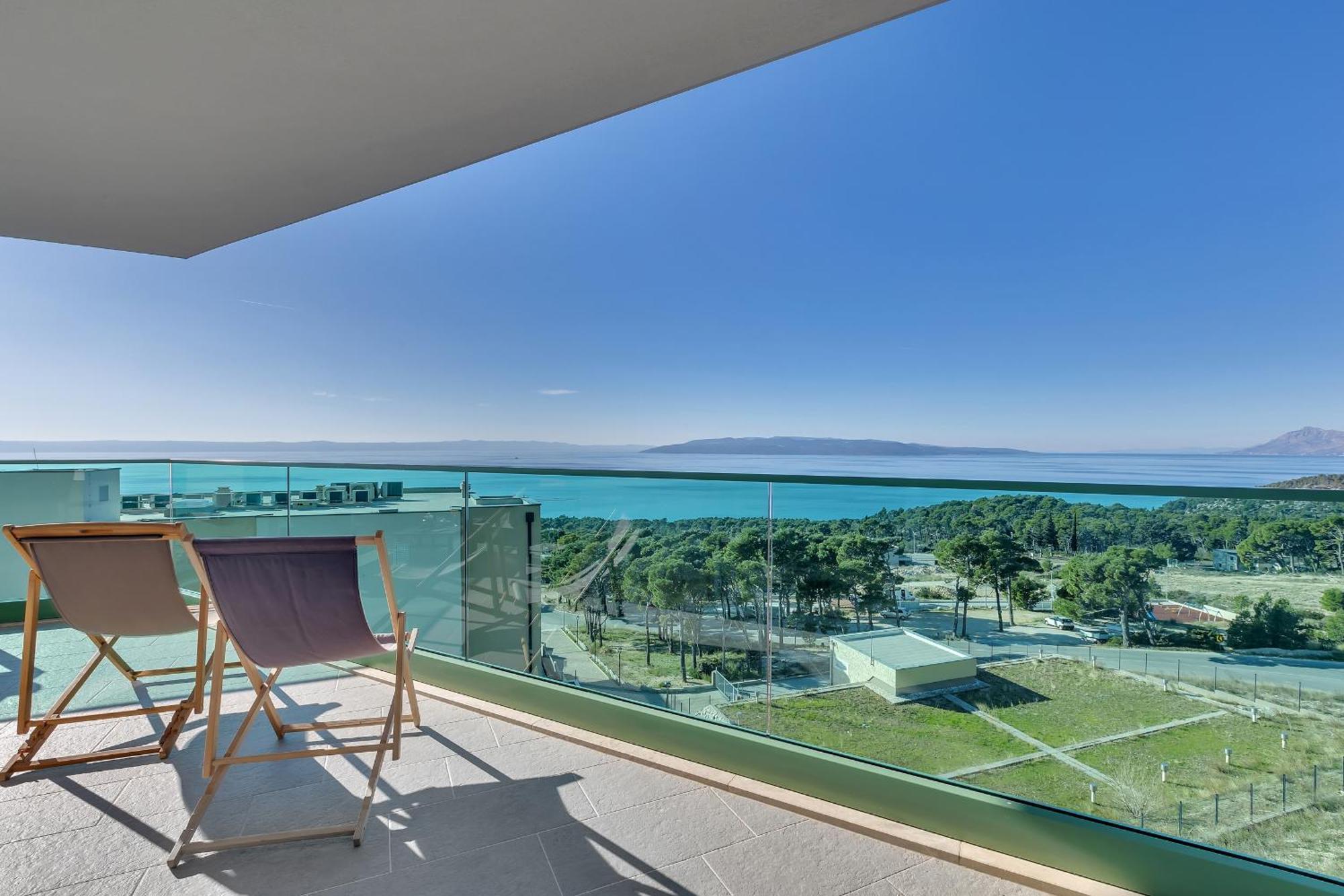 Апартаменти Exclusive Penthouse Big Blue With Private Jacuzzi Макарська Екстер'єр фото