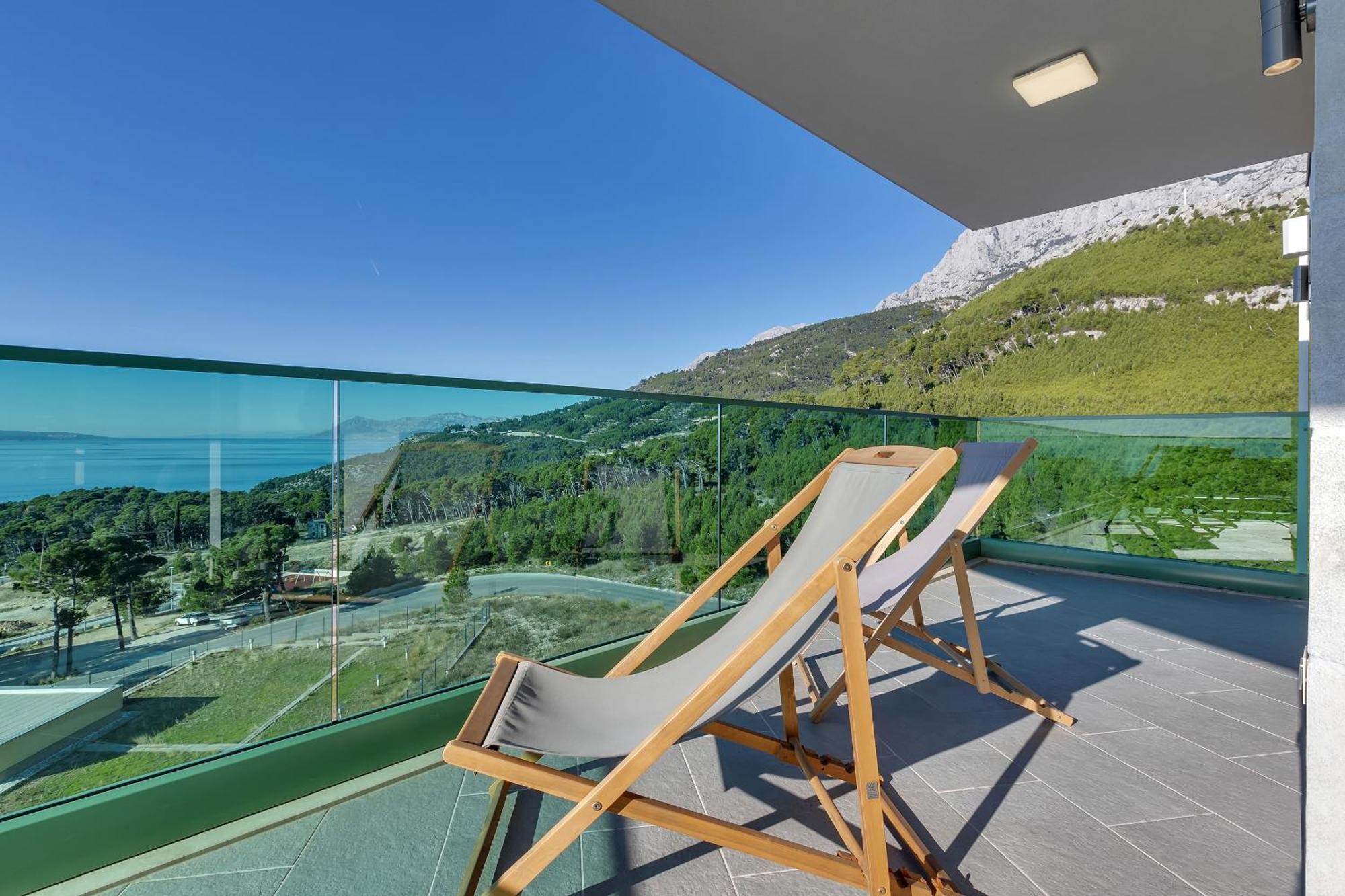 Апартаменти Exclusive Penthouse Big Blue With Private Jacuzzi Макарська Екстер'єр фото