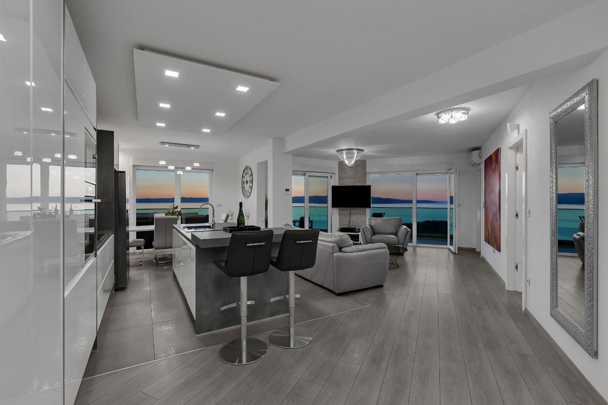 Апартаменти Exclusive Penthouse Big Blue With Private Jacuzzi Макарська Екстер'єр фото