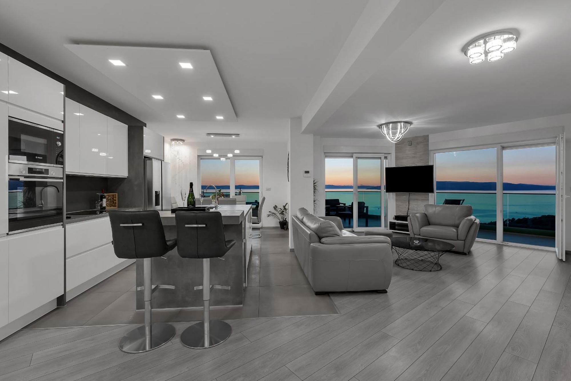 Апартаменти Exclusive Penthouse Big Blue With Private Jacuzzi Макарська Екстер'єр фото