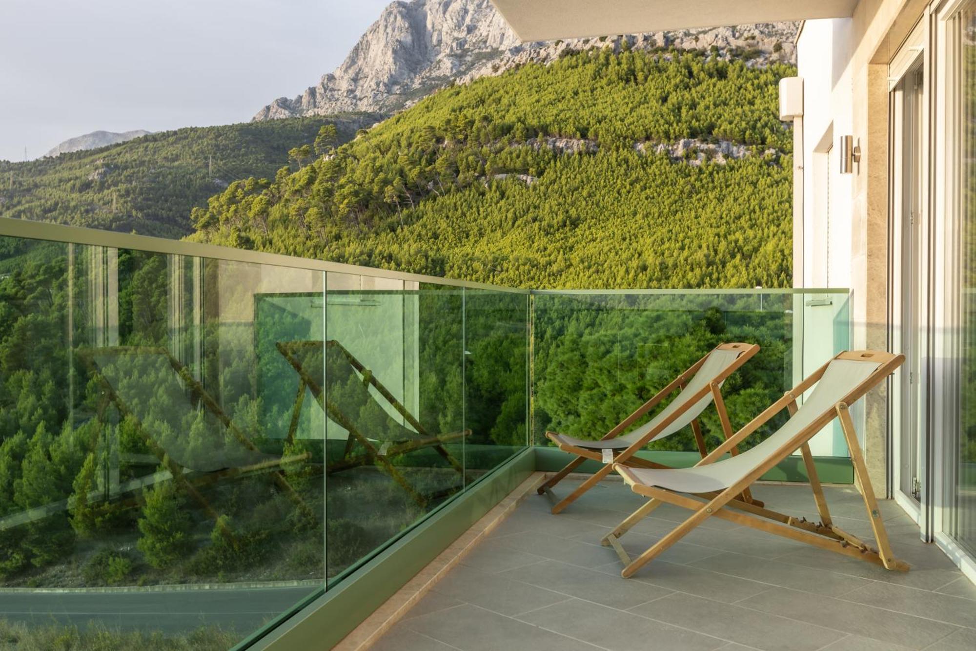 Апартаменти Exclusive Penthouse Big Blue With Private Jacuzzi Макарська Екстер'єр фото